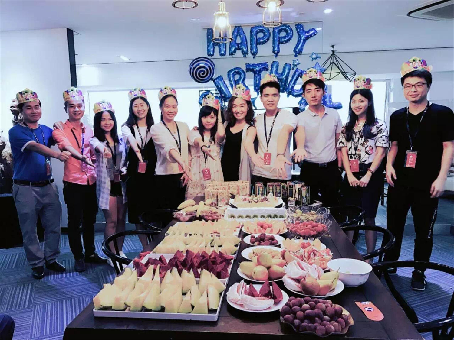 秋意浓,艺鸿情更浓——家人生日会如期举行(图6) 秋意浓,艺鸿情更浓——家人生日会如期举行(图6)