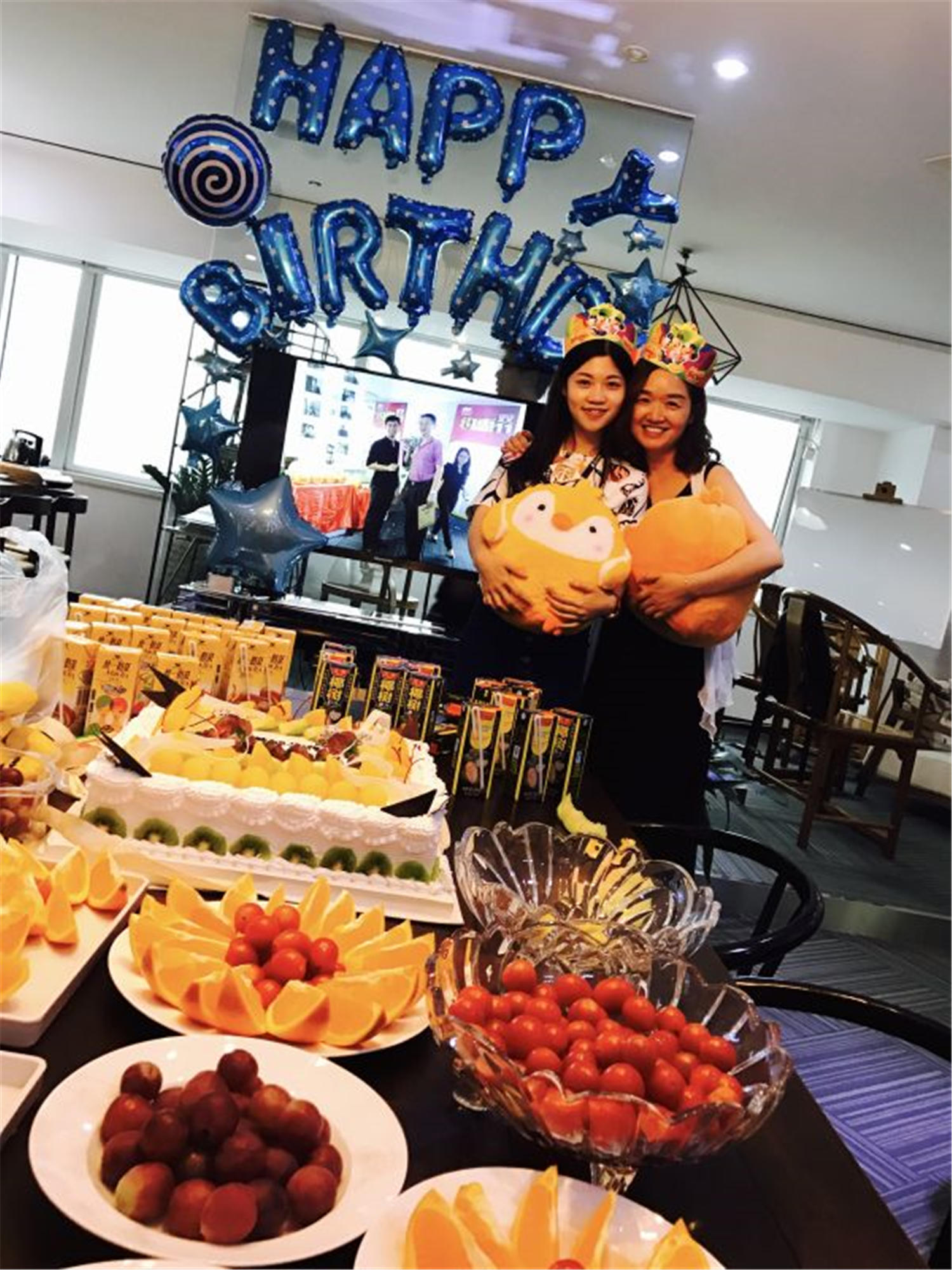 秋意浓,艺鸿情更浓——家人生日会如期举行(图13) 秋意浓,艺鸿情更浓——家人生日会如期举行(图13)
