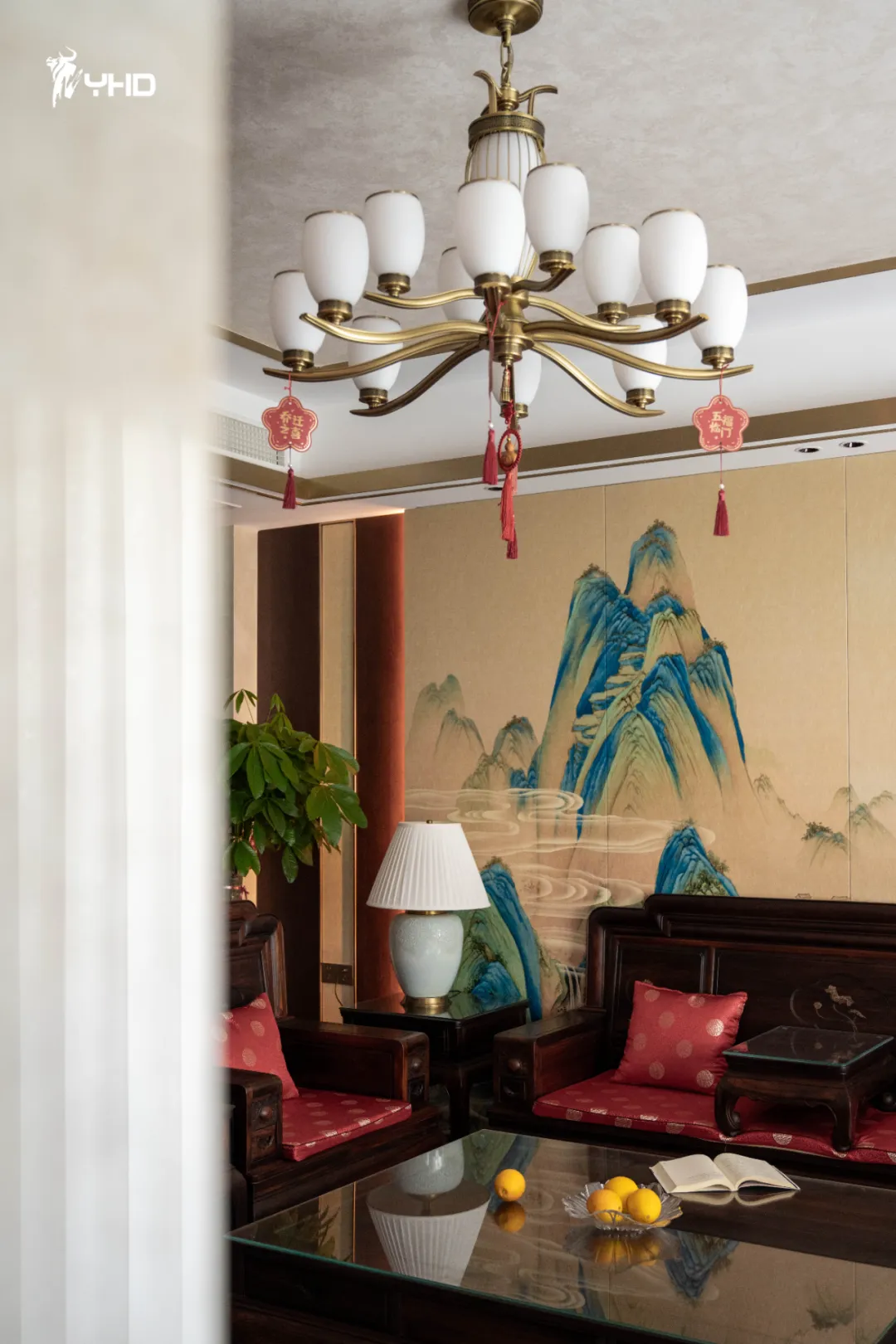 艺鸿实景 |338㎡新中式海景大宅,一方府邸温养一方生息(图6) 艺鸿实景 |338㎡新中式海景大宅,一方府邸温养一方生息(图6)