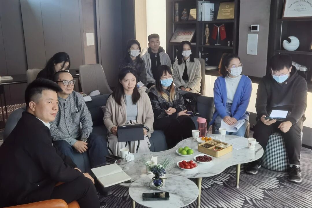 陈胜华:艺鸿装饰总设计师(图18) 陈胜华:艺鸿装饰总设计师(图18)