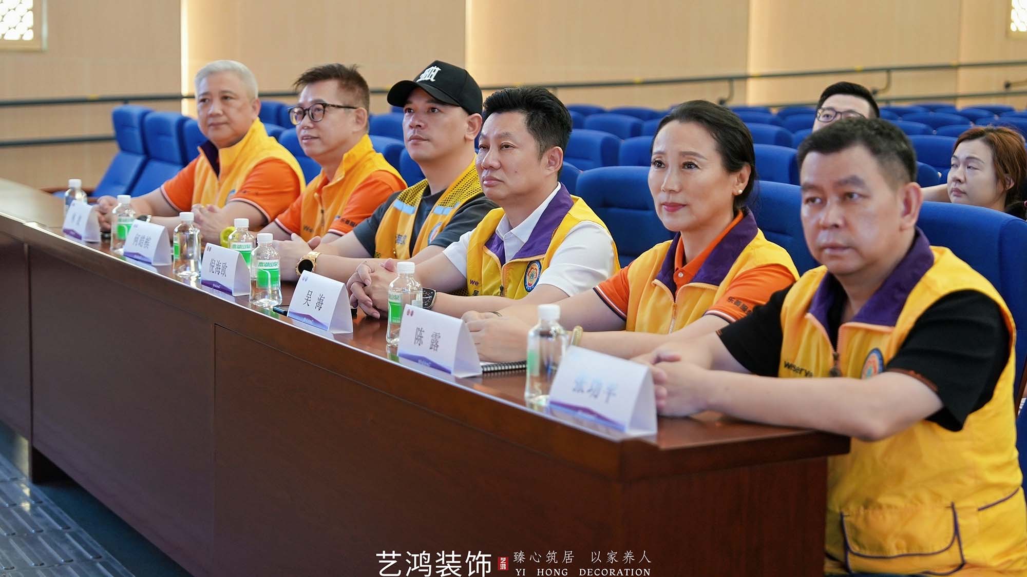爱心点亮“视”界丨启明学校公益行(图3) 爱心点亮“视”界丨启明学校公益行(图3)